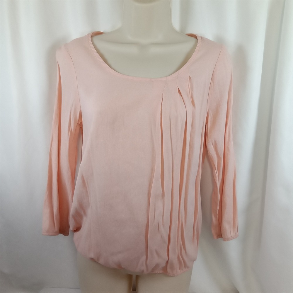 HM Peach Pink Pleated Front Bubble‎ Hem Blouse 3/4 Sleeve Size 10